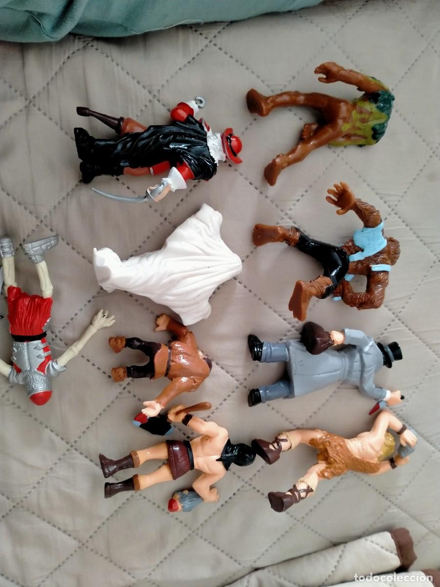 Figuras de goma y PVC: figuras de monstruos - Foto 2
