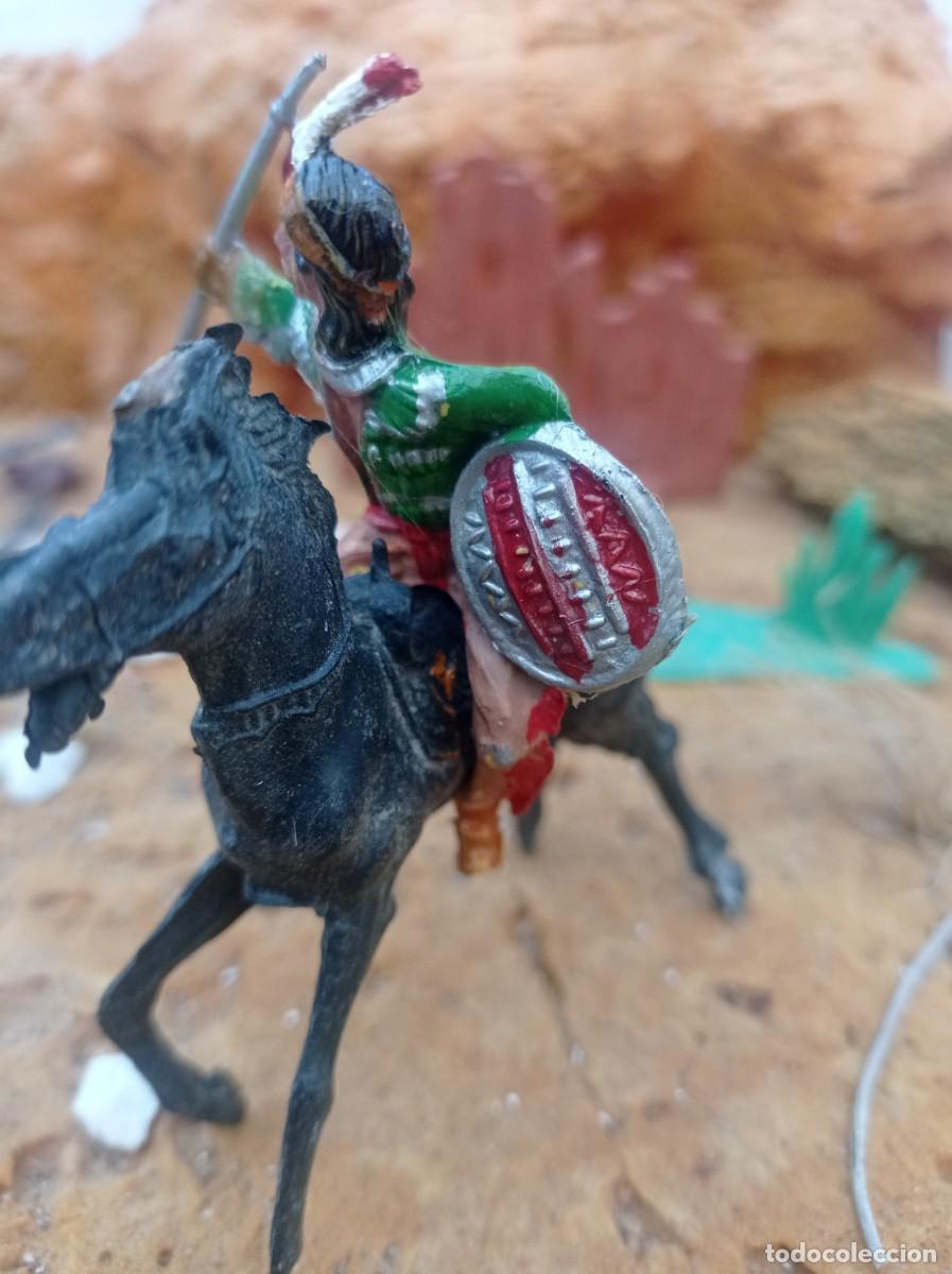Figuras de goma y PVC: Indio con caballo de comansi - Foto 2