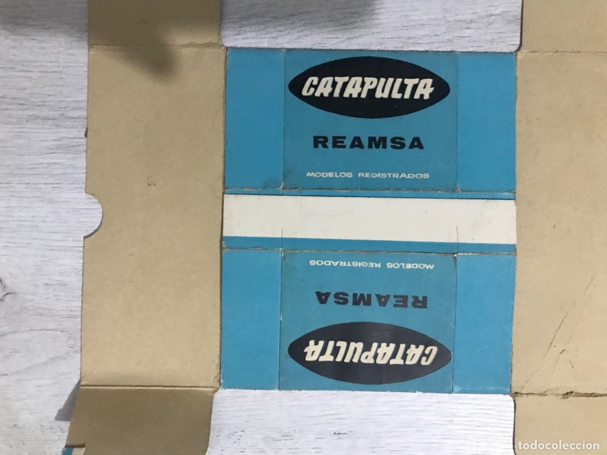 Figuras de goma y PVC: Caja Catapulta reamsa - Foto 2