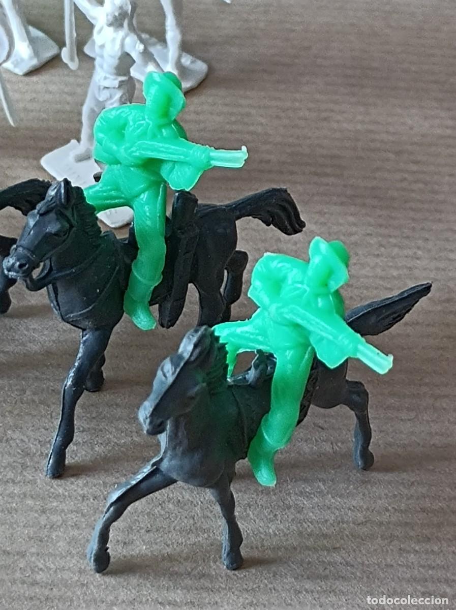 Figuras de goma y PVC: FIGURAS MINI OESTE COMANSI - Foto 2
