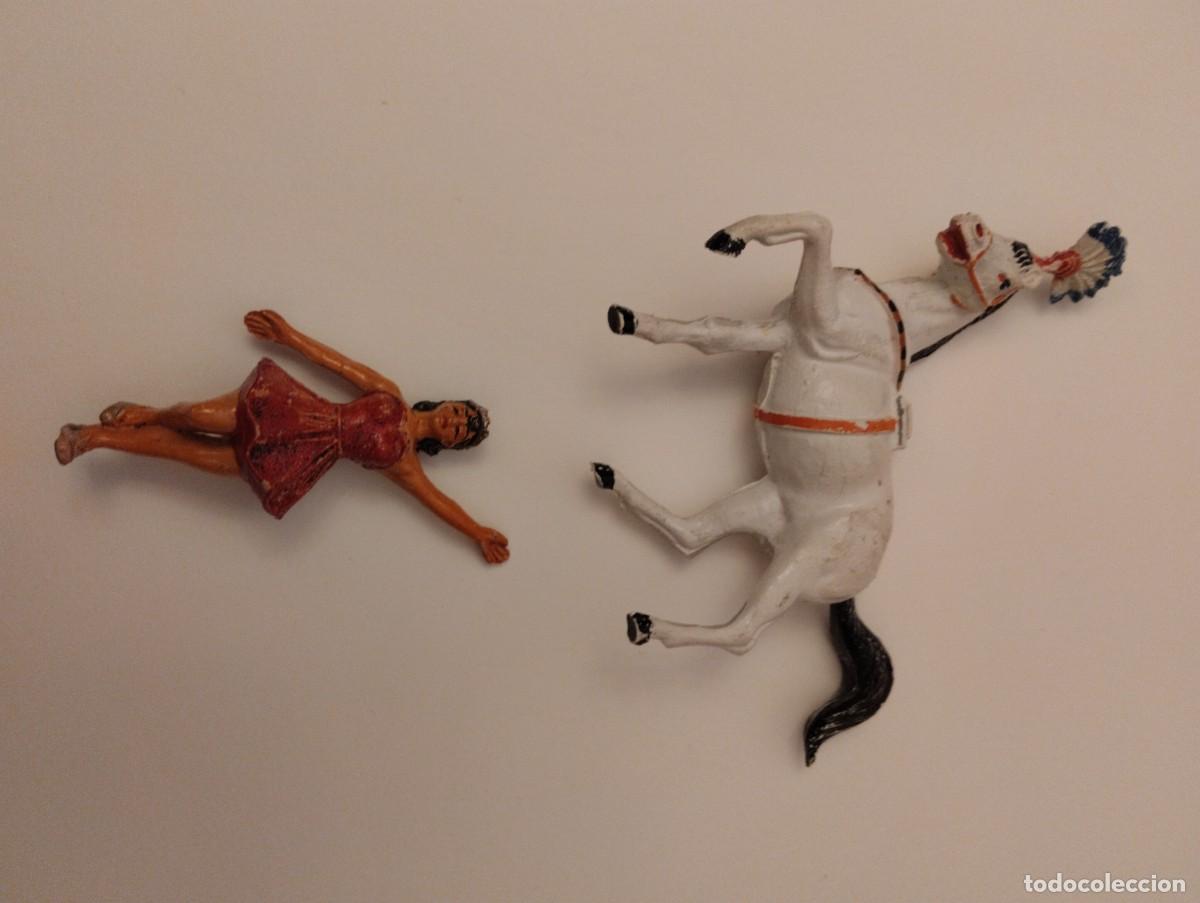 Figuras de goma y PVC: Mujer equilibrista con su caballo. Jecsan - Foto 3