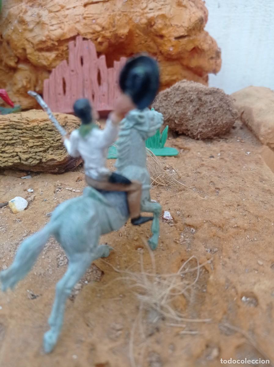 Figuras de goma y PVC: Vaquero y caballo de comansi - Foto 2