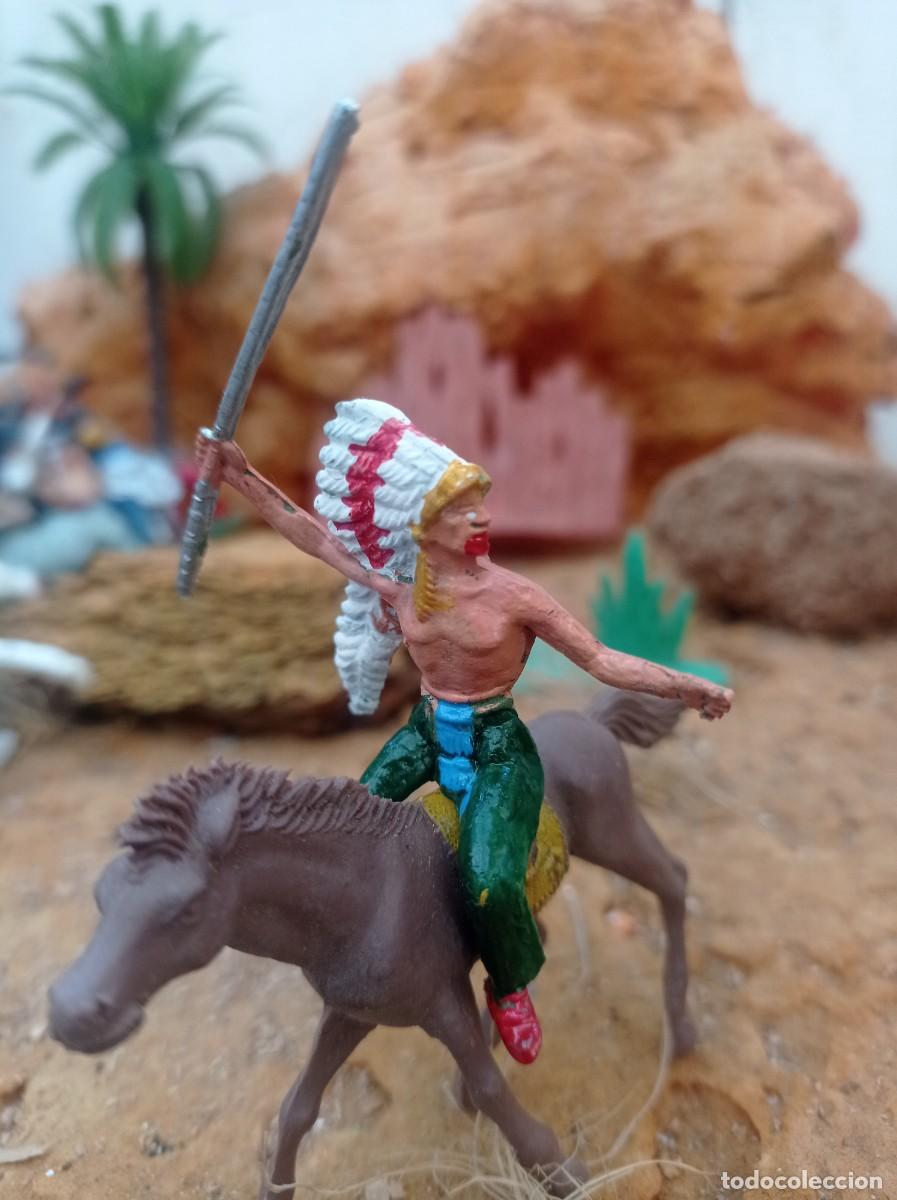 Figuras de goma y PVC: Indio con caballo de comansi - Foto 1