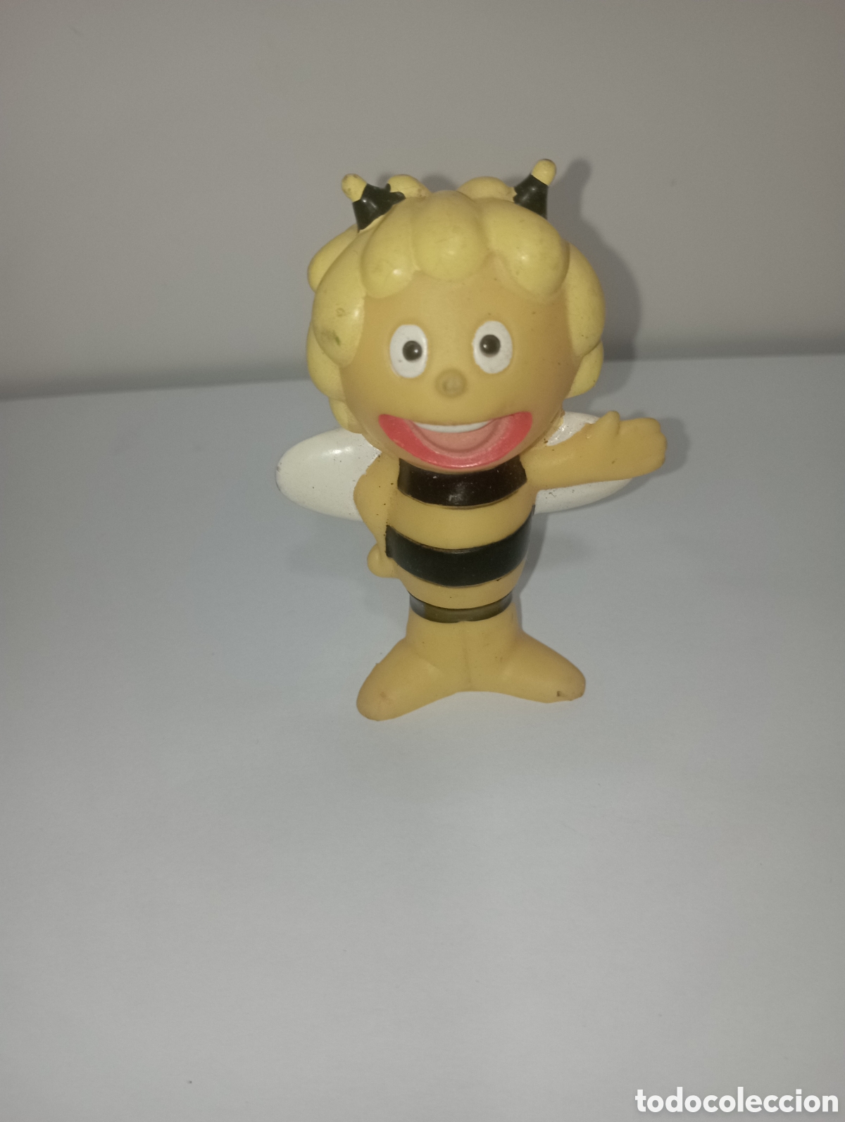Figuras de goma y PVC: FIGURA DE PVC ABEJA MAYA - Foto 1
