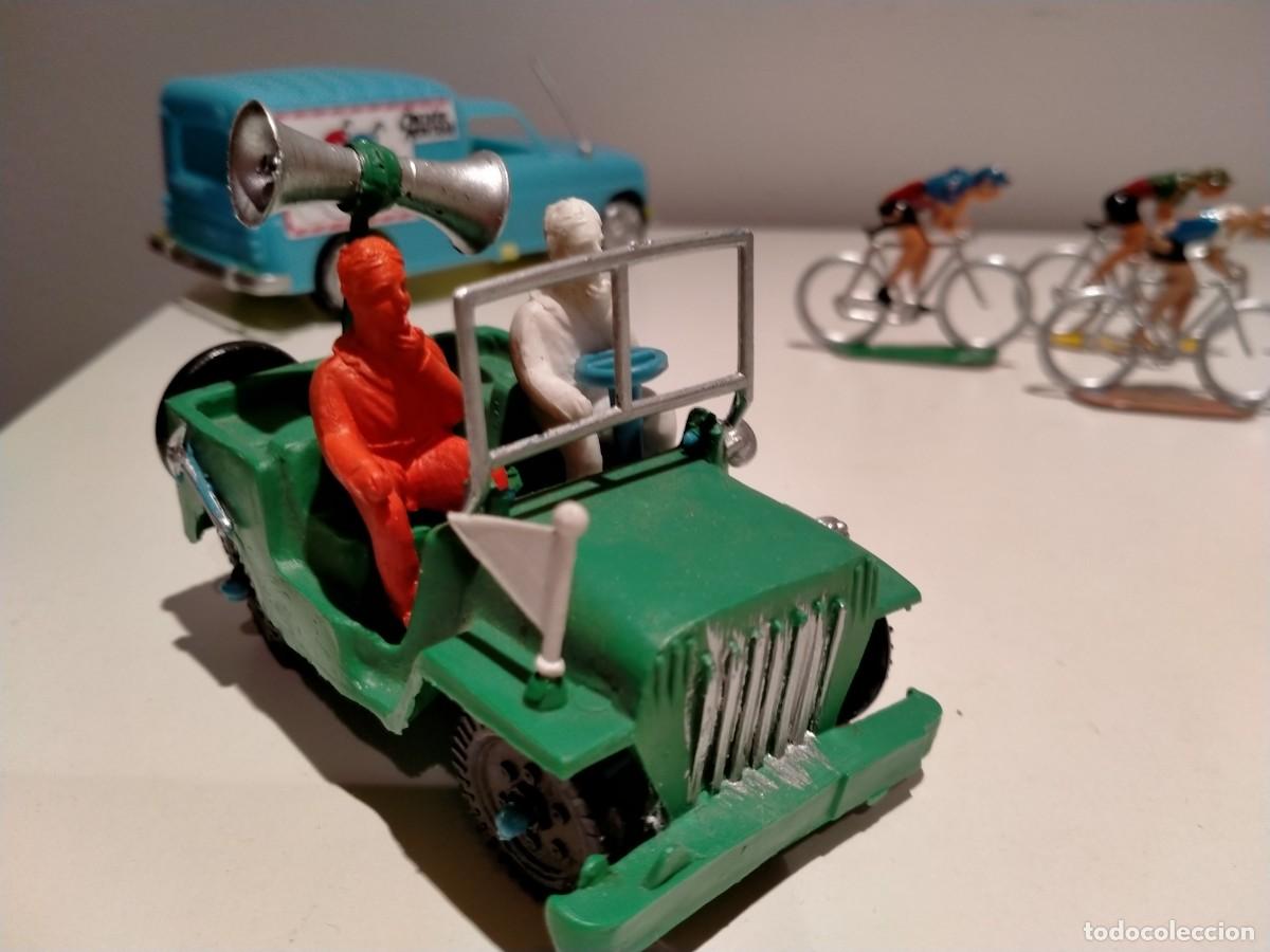 Figuras de goma y PVC: Pelot&oacute;n ciclista Sotorres - Foto 4