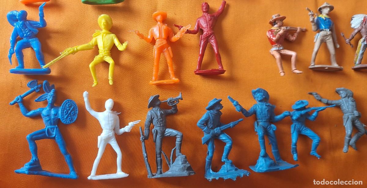 Figuras de goma y PVC: Lote Indios y Vaqueros de Pl&aacute;stico - Comansi - Jecsan - Reamsa - - Foto 2