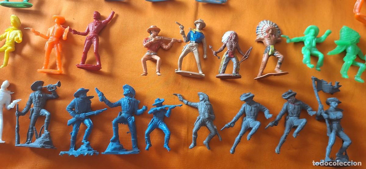 Figuras de goma y PVC: Lote Indios y Vaqueros de Pl&aacute;stico - Comansi - Jecsan - Reamsa - - Foto 3