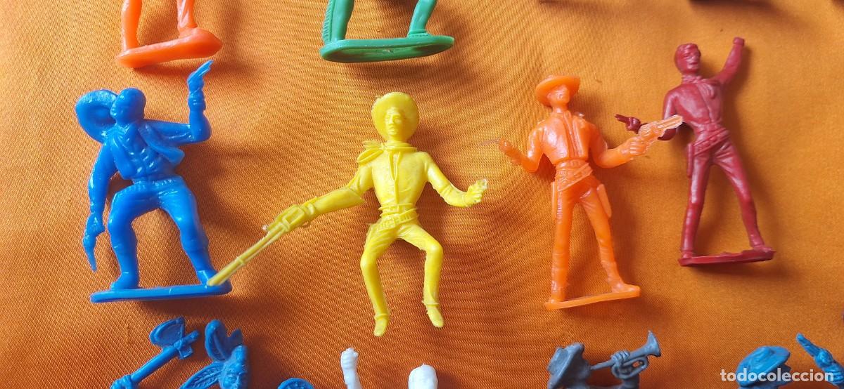 Figuras de goma y PVC: Lote Indios y Vaqueros de Pl&aacute;stico - Comansi - Jecsan - Reamsa - - Foto 12