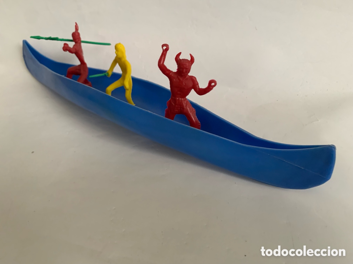 Figuras de goma y PVC: Piragua canoa indios pl&aacute;stico 60 mm - Foto 2