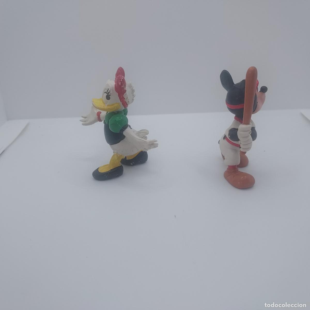 Figuras de goma y PVC: 2 Figuras pvc Mickey daisy - Foto 4