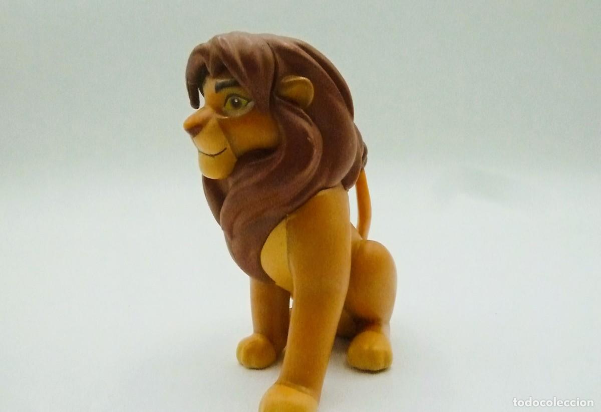 Figuras de goma y PVC: Rey leon Disney Just Play. Simba - Foto 2