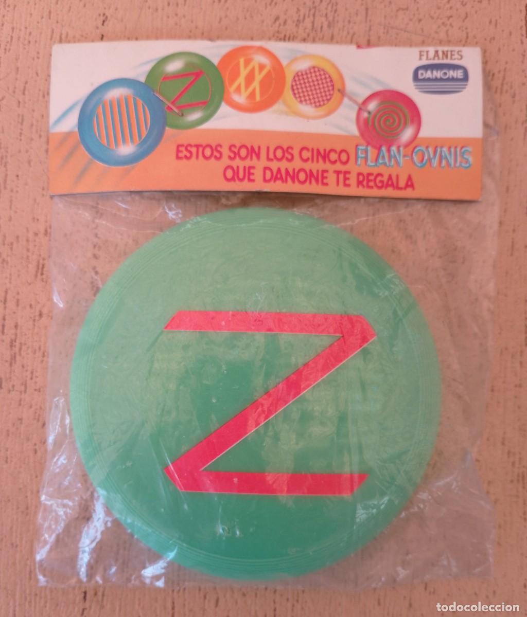 Figuras de Goma y PVC: Flan-Ovnis Promocional Danone