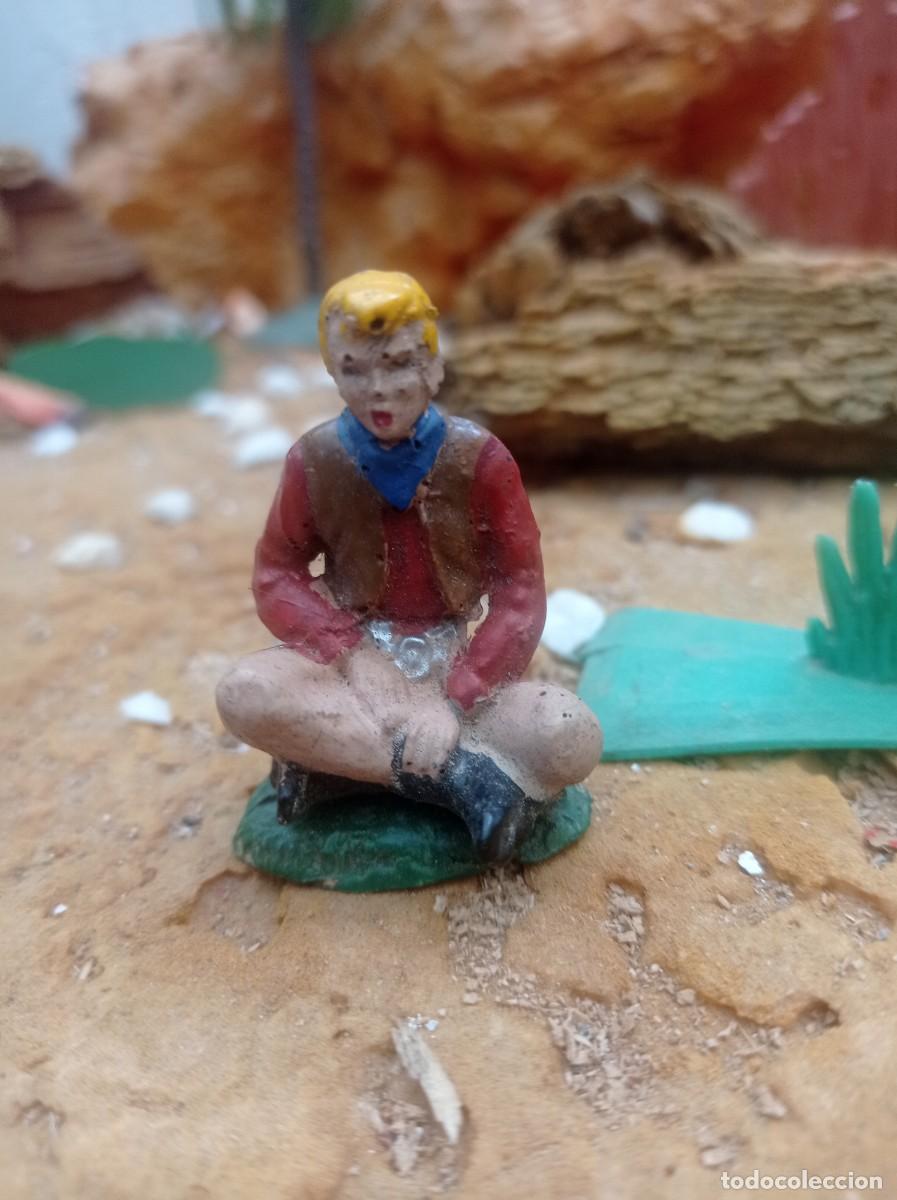 Figuras de goma y PVC: Vaquero de goma de elastolin - Foto 1