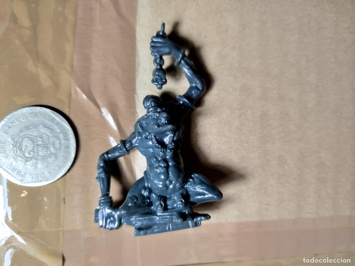 Figuras de goma y PVC: Figura Troll descatalogada - Foto 1