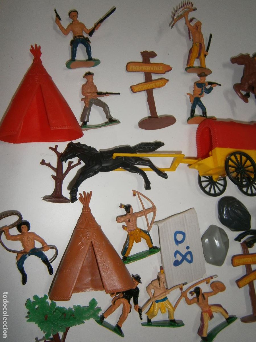 Figuras de goma y PVC: ESPECTACULAR LOTE DE FIGURAS Y COMPLEMENTOS DEL OESTE - Foto 4