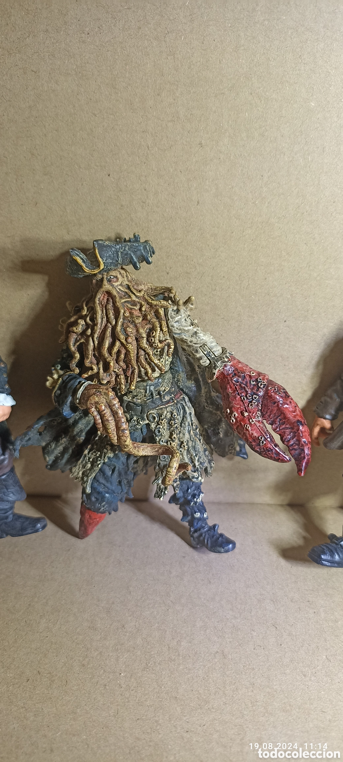 Figuras de goma y PVC: Figuras articuladas de piratas del caribe