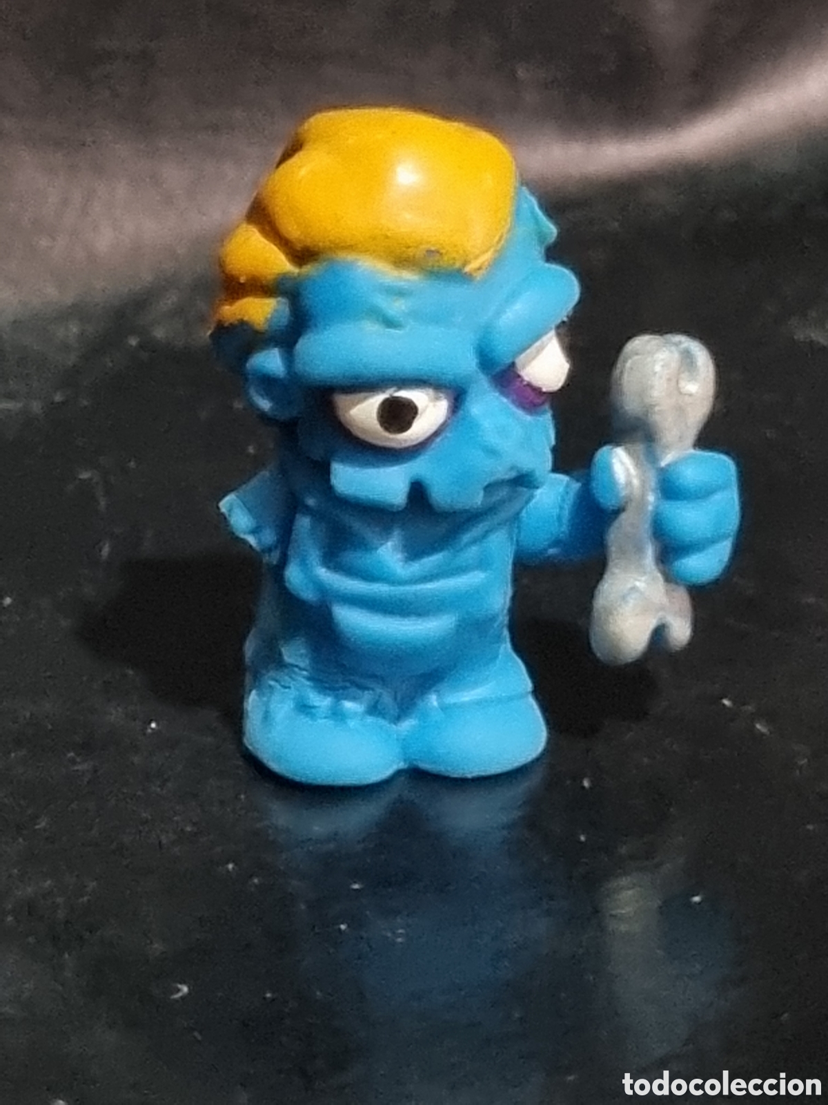 Rubber and PVC Figures: FIGURA DE GOMA ZOMLING