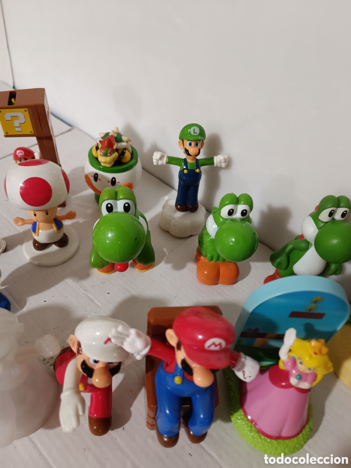 Figuras de goma y PVC: Figuras Mario Bros, McDonalds - Foto 6