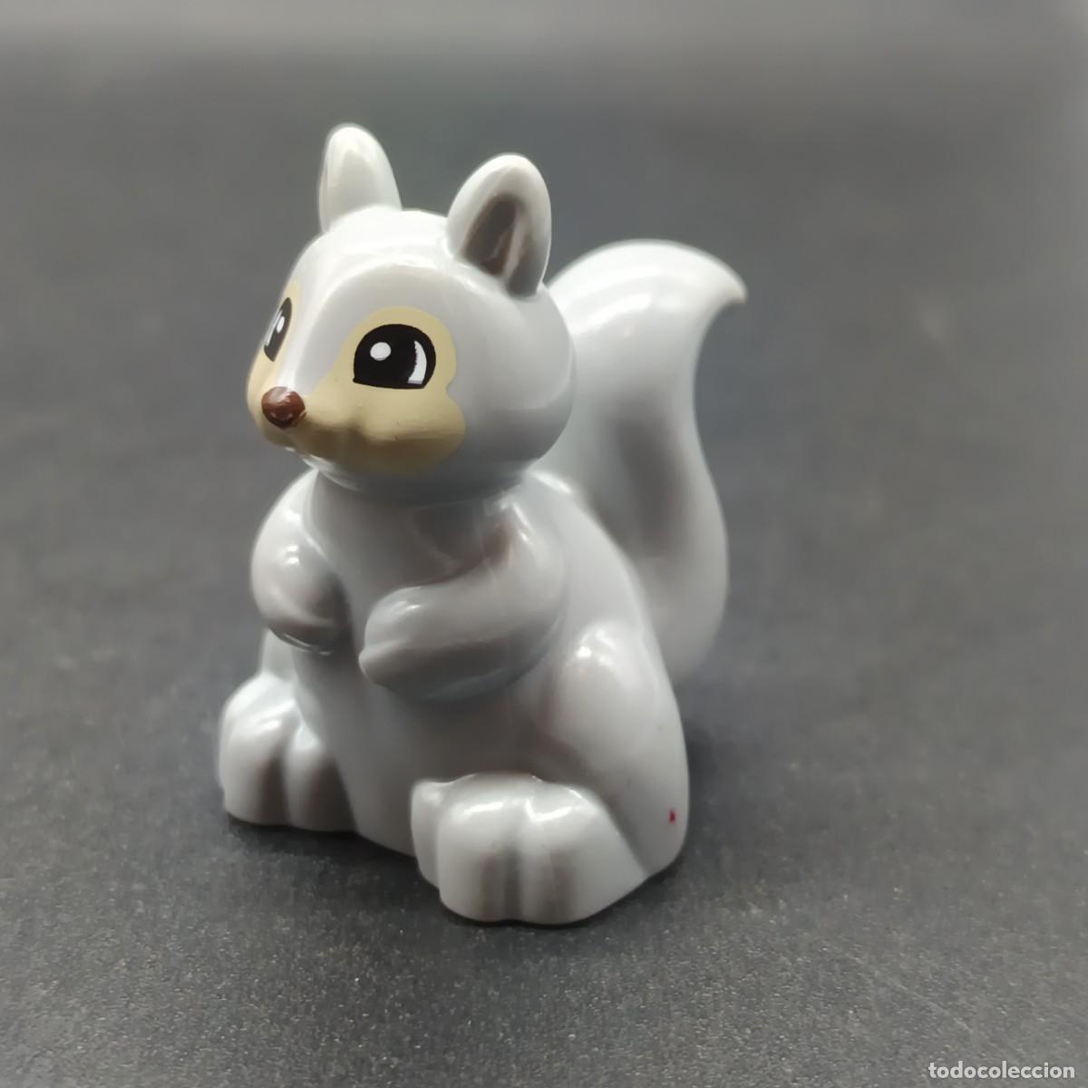 Figuras de goma y PVC: LEGO DUPLO ARDILLA GRIS - Foto 1