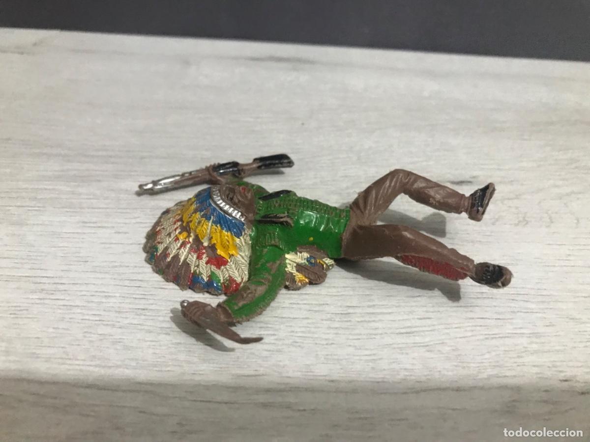 Figuras de goma y PVC: Lote de 3 indios realizados en plastico - Foto 5