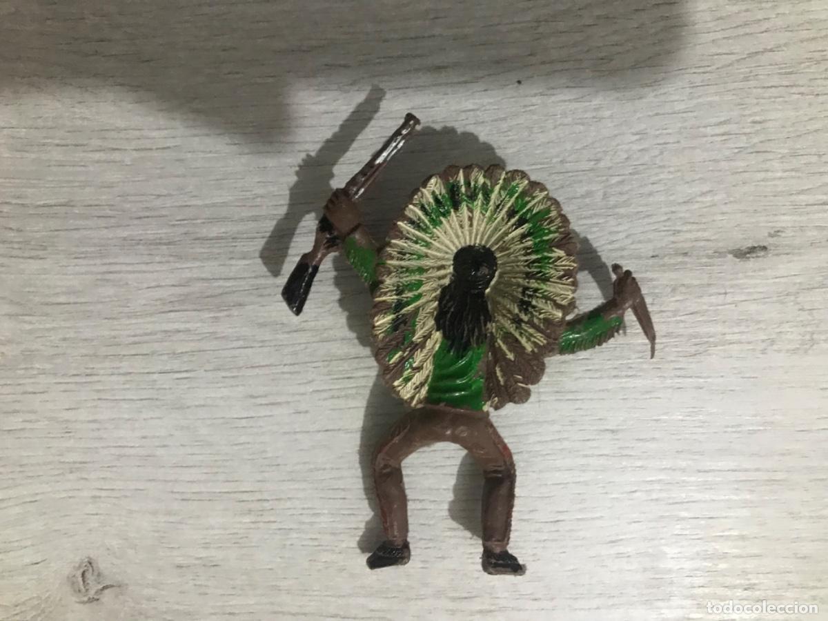 Figuras de goma y PVC: Lote de 3 indios realizados en plastico - Foto 8