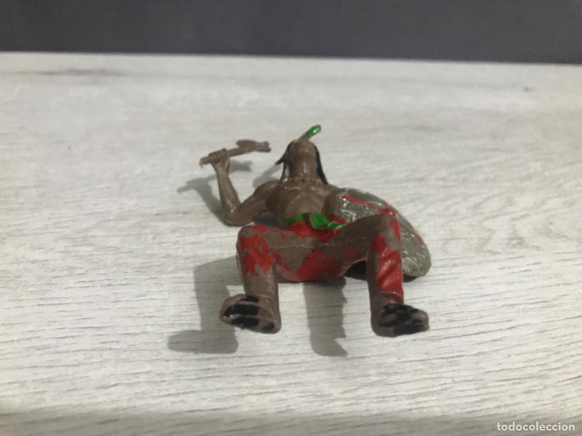 Figuras de goma y PVC: Lote de 3 indios realizados en plastico - Foto 16