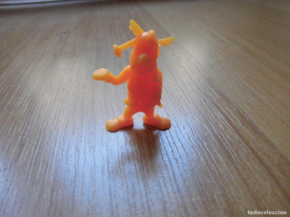 Figuras de goma y PVC: DUNKIN PERSONAJE ASTERIX - Foto 1