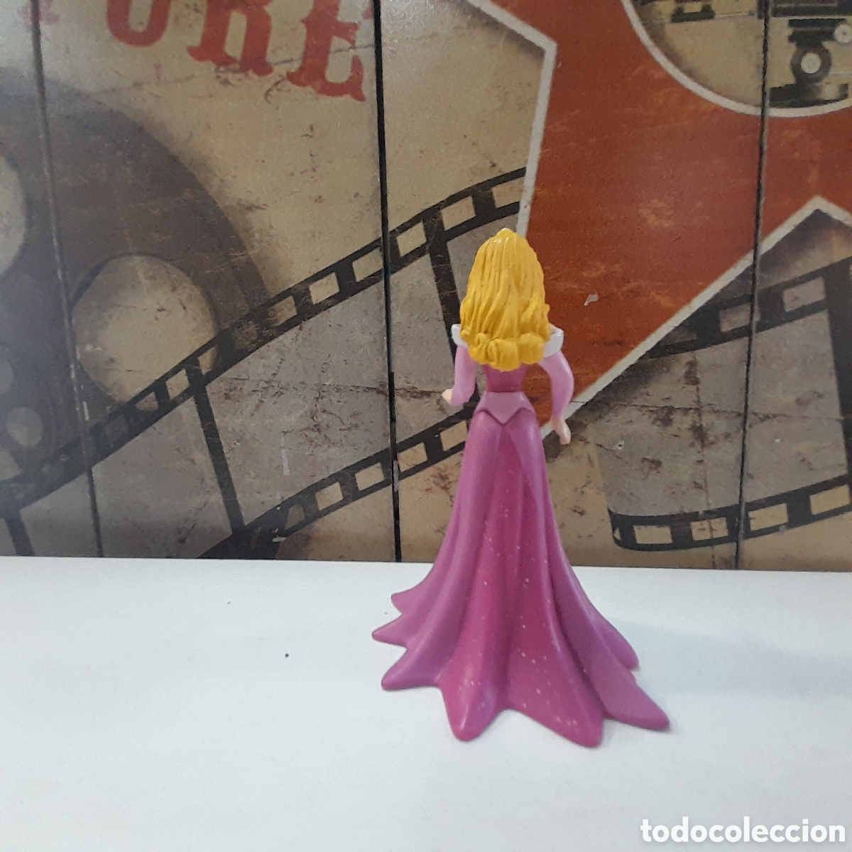 Figuras de goma y PVC: Figura de La Bella Durmiente - Foto 2