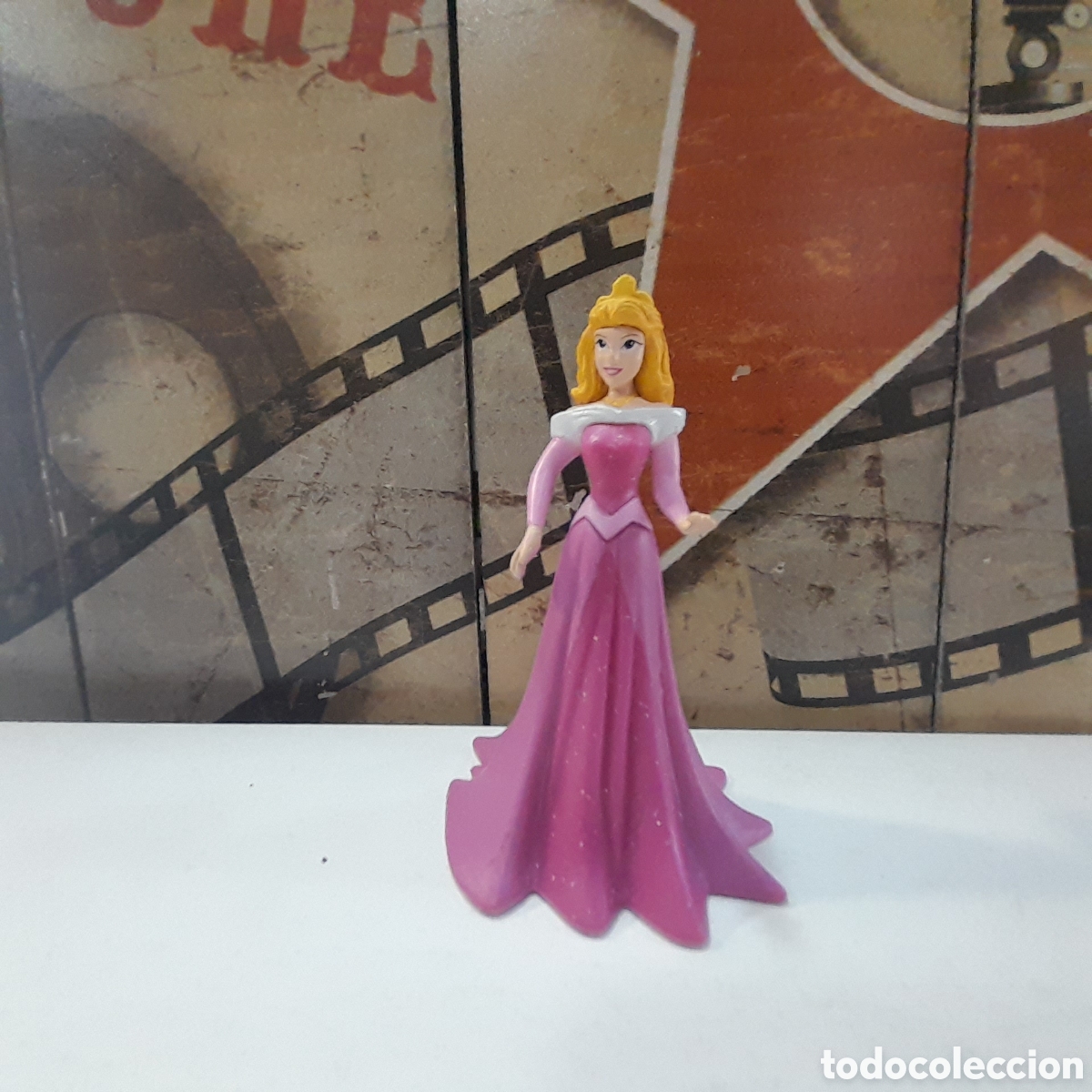 Figuras de goma y PVC: Figura de La Bella Durmiente - Foto 1