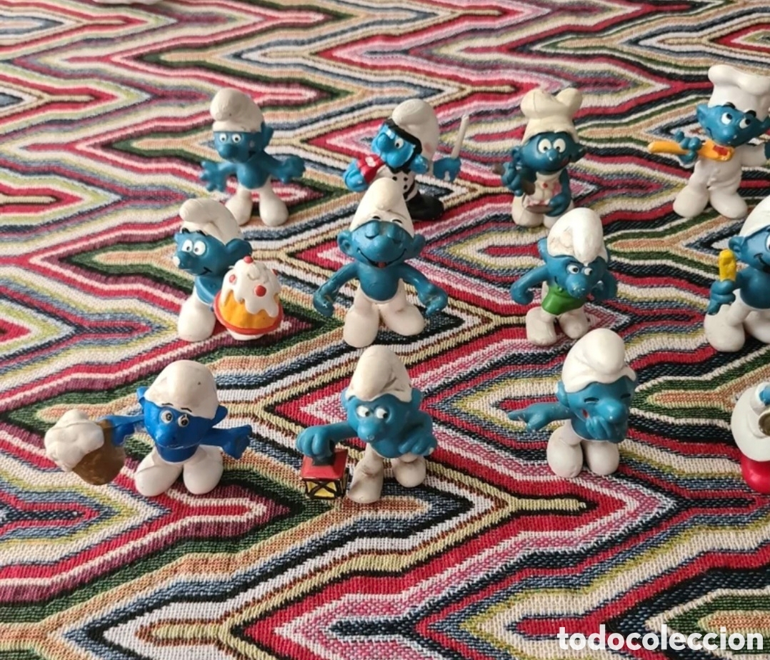 Figuras de goma y PVC: 21 Figuras de los Pitufos - Foto 2