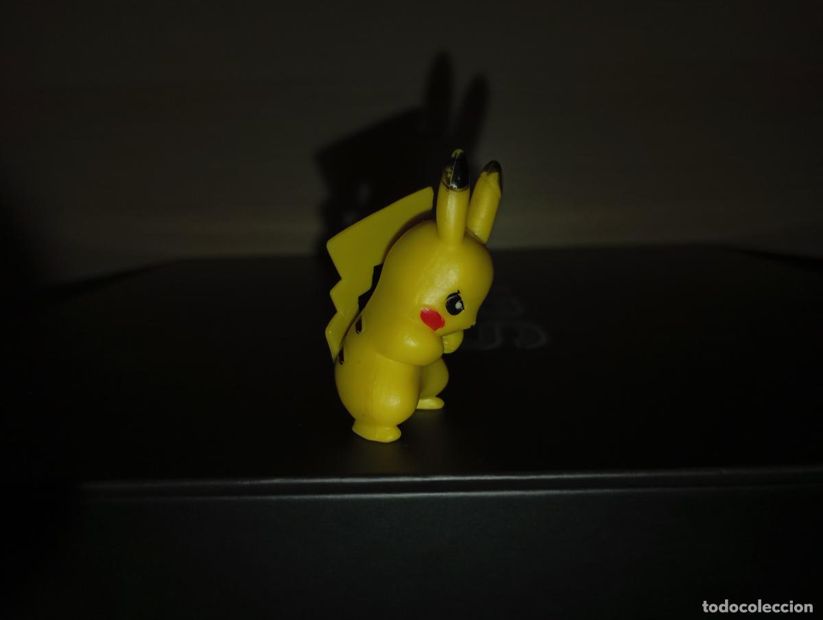 Figuras de goma y PVC: Mu&ntilde;eco figura Pikachu - Foto 2