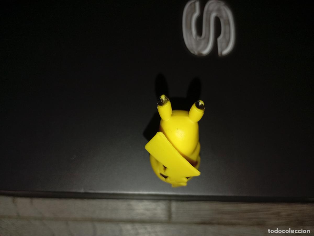 Figuras de goma y PVC: Mu&ntilde;eco figura Pikachu - Foto 4
