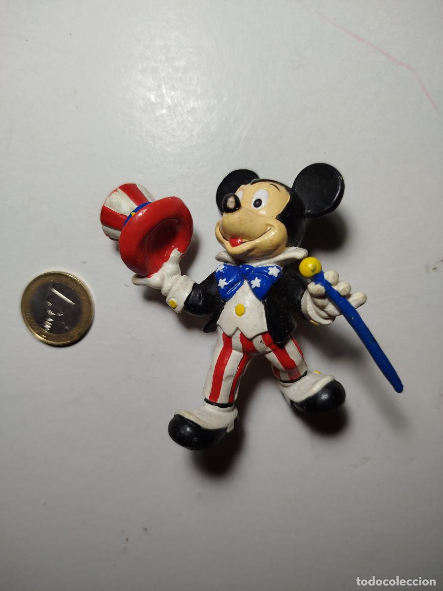 Figuras de goma y PVC: Figura mickey con baston pvc - Foto 1