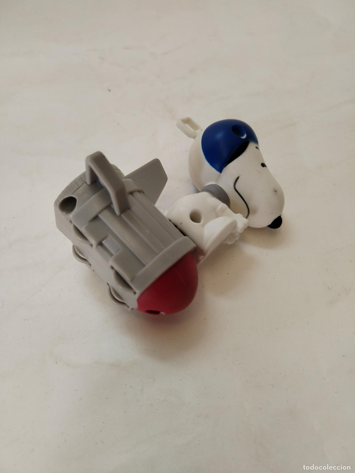 Figuras de goma y PVC: snoopy cohete figura 2018 macdonalds peanuts. - c112 - Foto 3