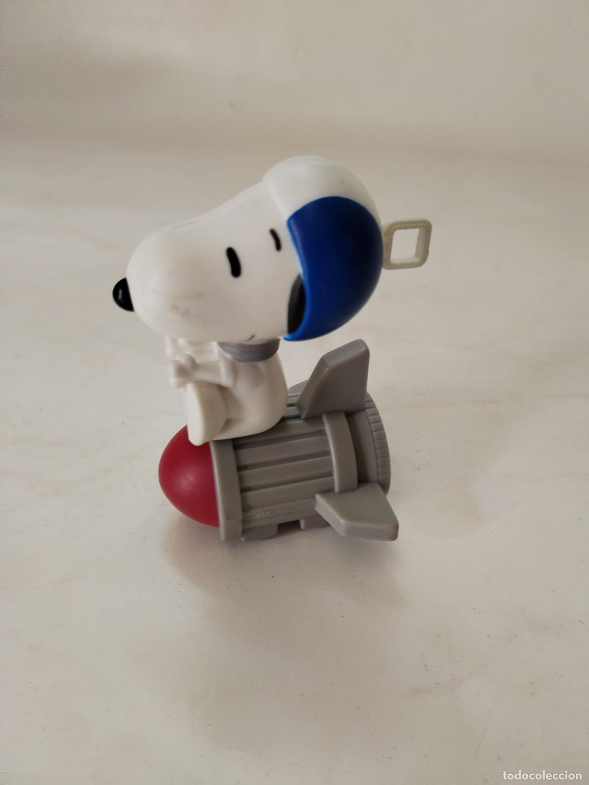Figuras de goma y PVC: snoopy cohete figura 2018 macdonalds peanuts. - c112 - Foto 1