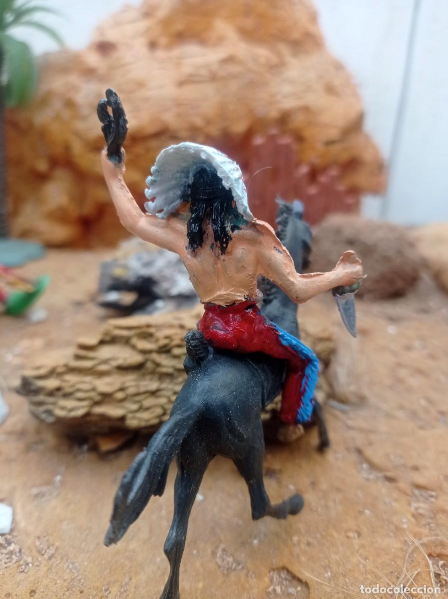 Figuras de goma y PVC: Indio con caballo de elastolin comansi - Foto 3