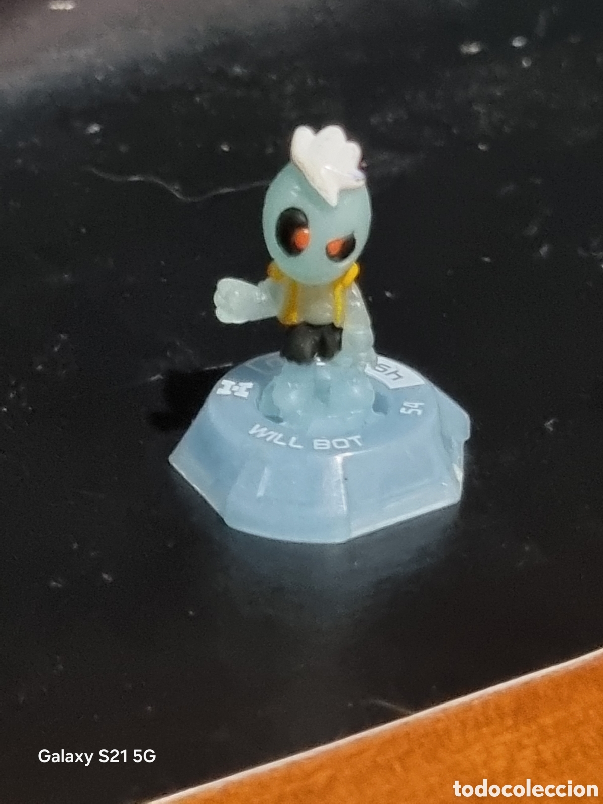 Figuras de goma y PVC: FIGURA KOBOTS WILL BOT - Foto 1