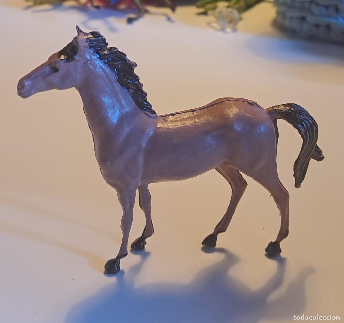 Figuras de goma y PVC: FIGURA CABALLO PLASTICO (11 cm) - Foto 1