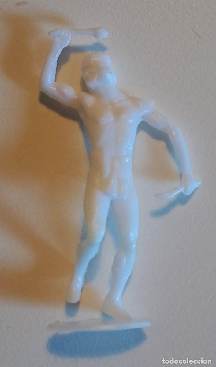 Figuras de goma y PVC: FIGURA PLASTICO BLANCO OESTE INDIO ( 6 cm) - Foto 1