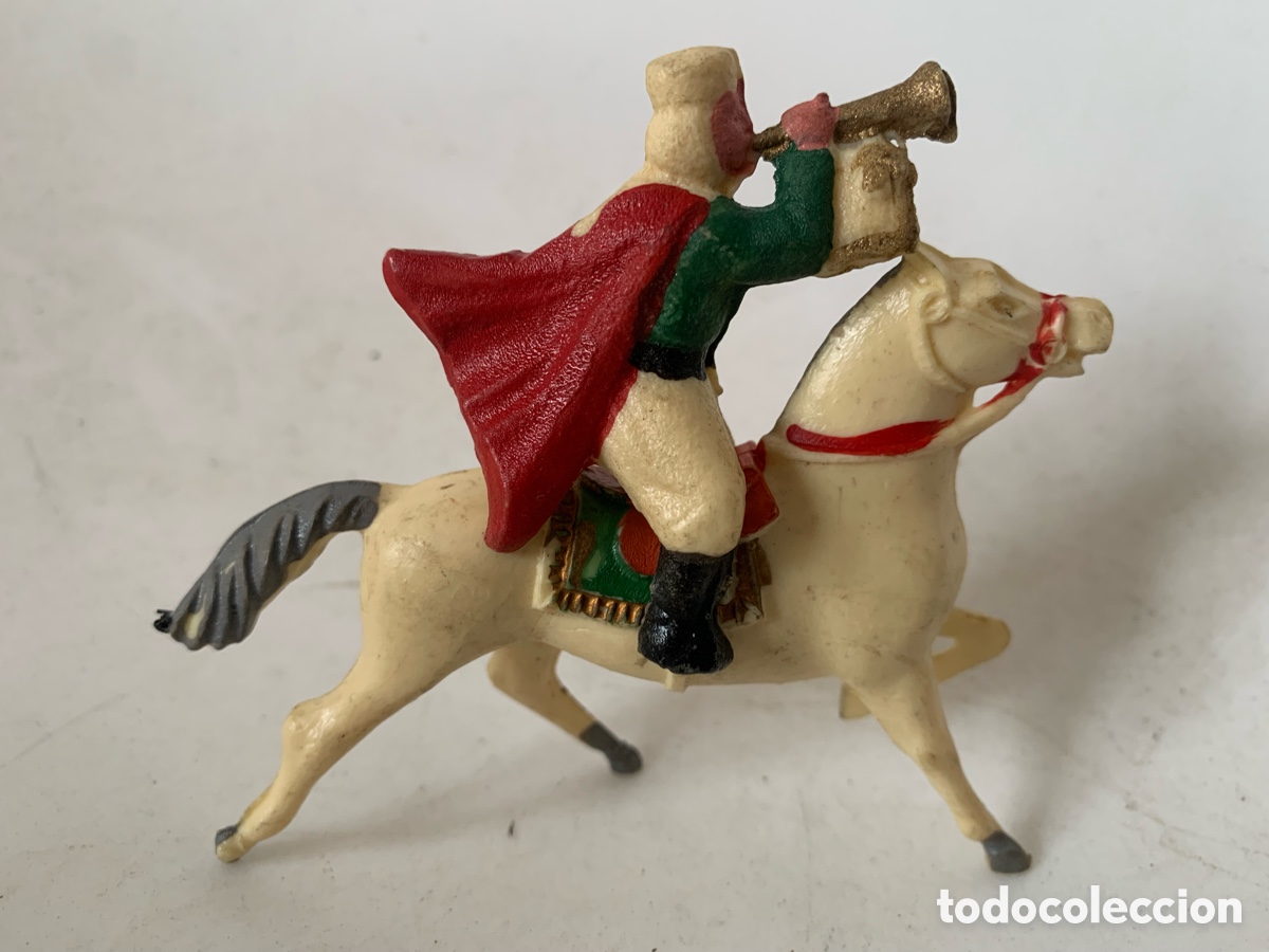 Figuras de goma y PVC: Soldado a caballo starlux - Foto 2
