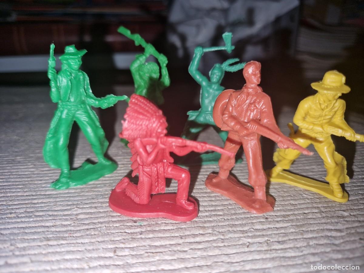 Figuras de goma y PVC: INDIOS Y VAQUEROS FIGURAS DEL OESTE / NUEVAS - Foto 2