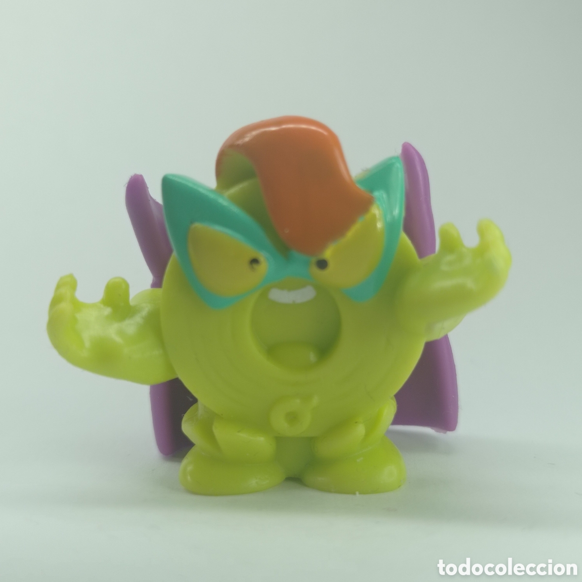 Figuras de Goma y PVC: Superthing superzings n&ordm;314. Tape That (verde) Serie 4