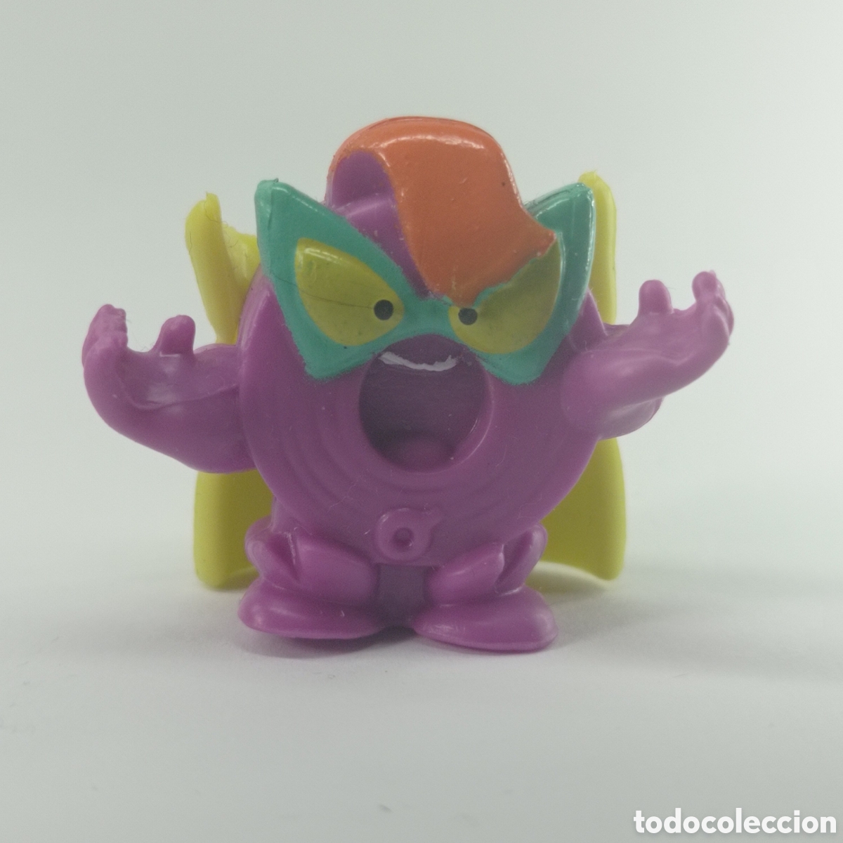Figuras de Goma y PVC: Superthing superzings n&ordm;315. Tape That (morado) Serie 4