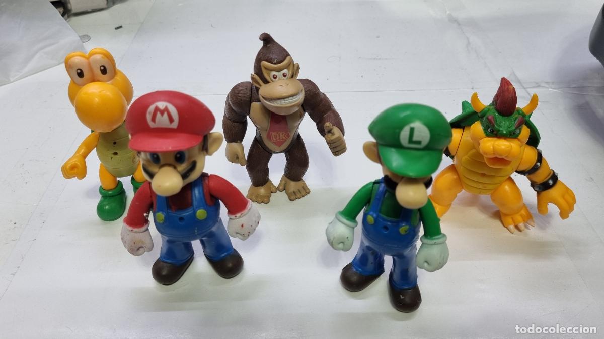 Figuras de goma y PVC: Mu&ntilde;ecos de super mario - Foto 1