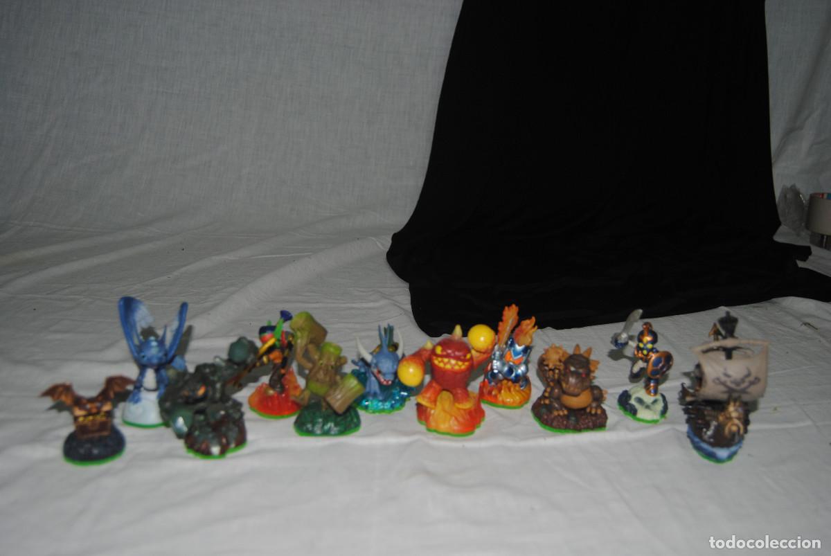 Figuras de goma y PVC: 421 FIGURAS ACTIVISION SKYLANDERS - Foto 1
