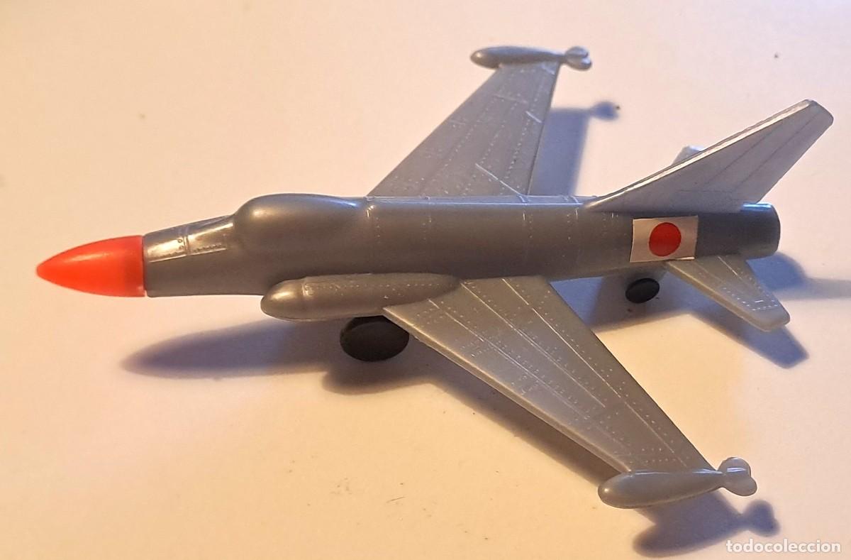 Figuras de goma y PVC: AVIONCITO DE COMBATE DE PLASTICO (11 cm) - Foto 1