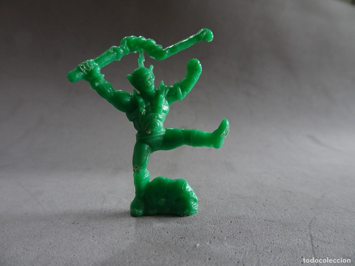 Figuras de goma y PVC: Dunkin figure Thundercats - Panrico - Foto 1