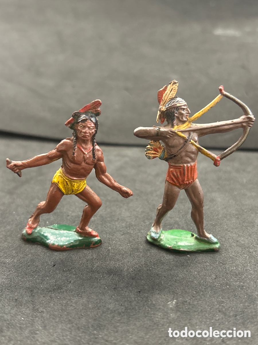Figuras de goma y PVC: Teixido, Lote 5 figuras indios - Foto 3