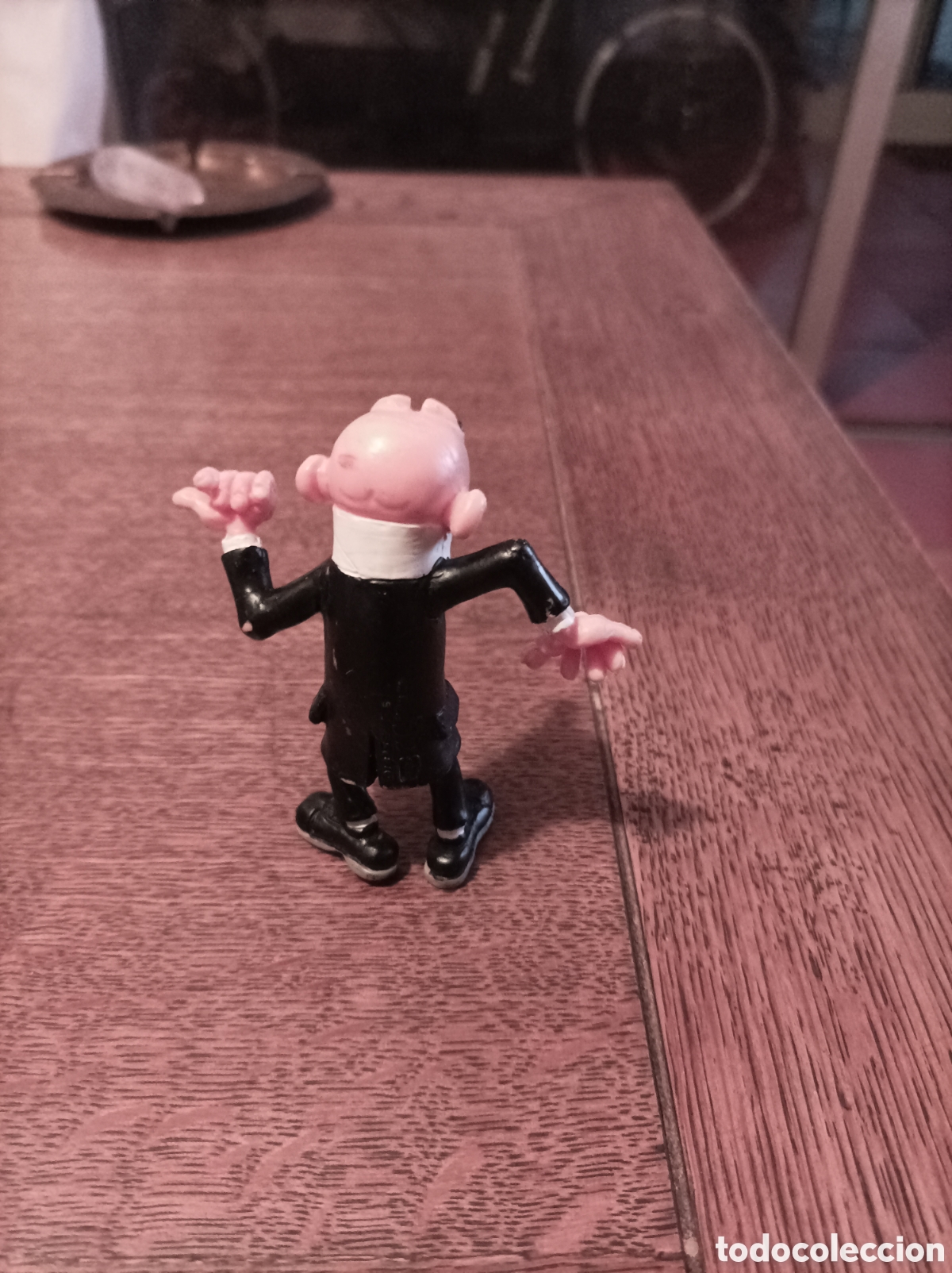 Figuras de goma y PVC: Mortadelo. PVC. Yolanda. - Foto 2