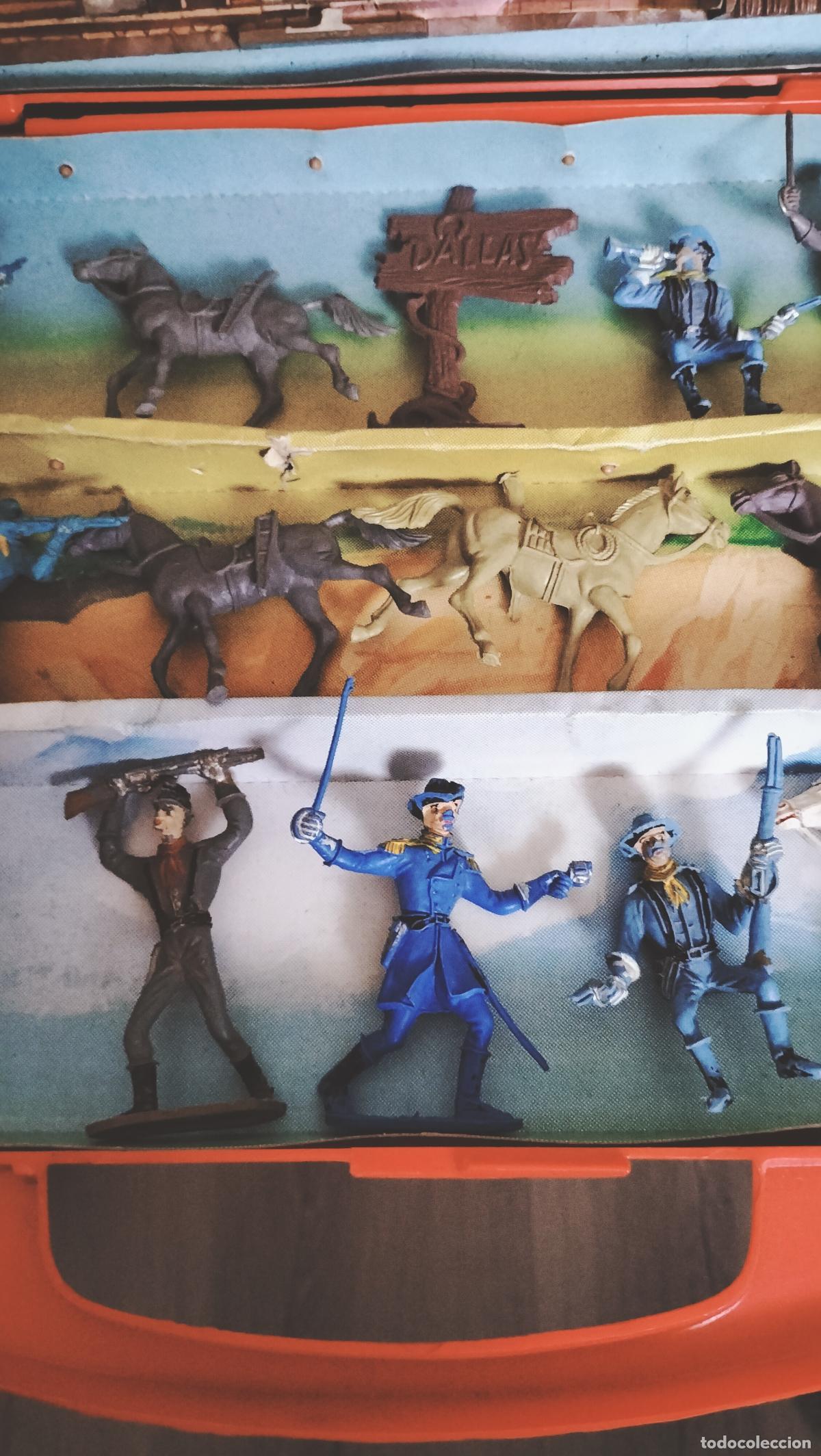 Figuras de goma y PVC: ANTIGUO MALETIN DEL OESTE DE COMANSI - Foto 15